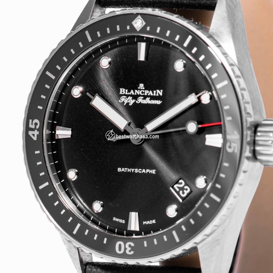 IMG_9086 Blancpain Fifty Fathoms Bathyscaphe Mens watch Unisex Automatic Titanium 5000-1230-B52A 3