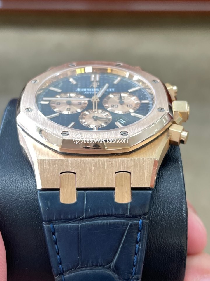 IMG_9086 Audemars Piguet Royal Oak Chronograph Mens watch Unisex Automatic Rose gold 26331OR.OO.D315CR.01 3