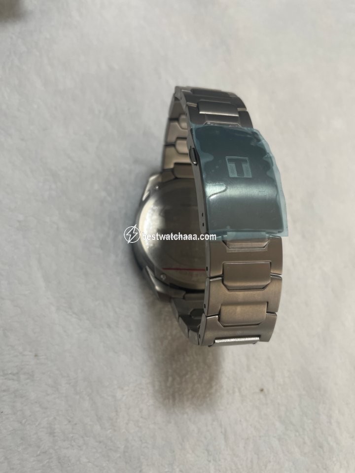 IMG_9086 Tissot T-Touch Expert Solar Mens watch Unisex Quartz Titanium T110.420.44.051.00 3