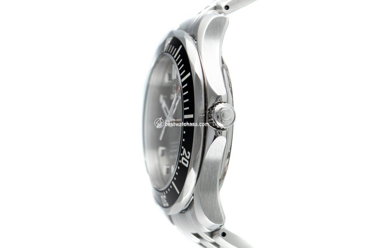 IMG_9086 Omega Seamaster Diver 300 M Mens watch Unisex Automatic Steel 212.30.41.20.01.002 3
