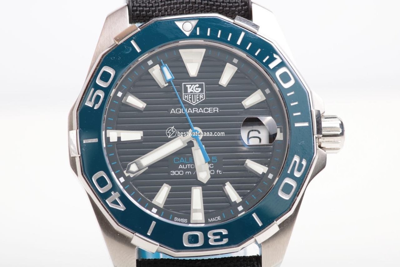 IMG_9086 TAG Heuer Aquaracer 300M Mens watch Unisex Automatic Steel WAY211B.FC6363 3