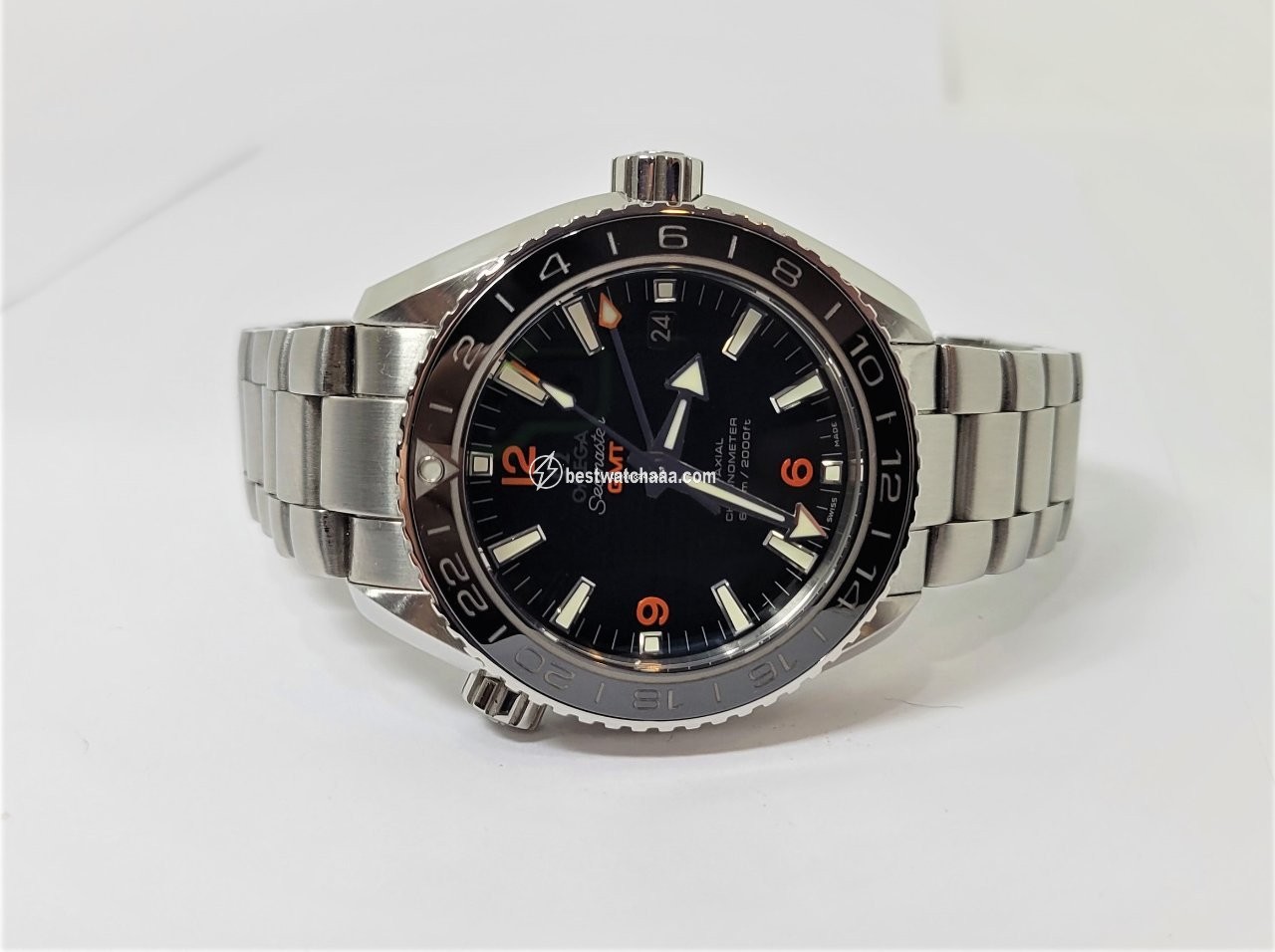 IMG_9086 Omega Seamaster Planet Ocean Mens watch Unisex Automatic Steel 232.30.44.22.02.002 3