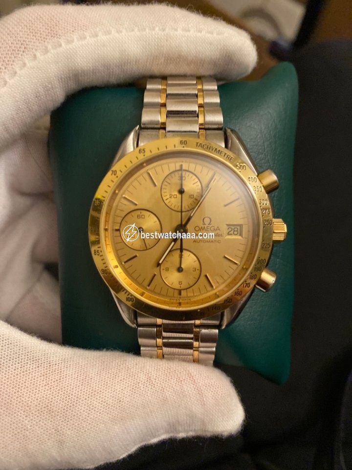 IMG_9086 Omega Speedmaster Date Mens watch Unisex Automatic Yellow gold 3712.10.01 3