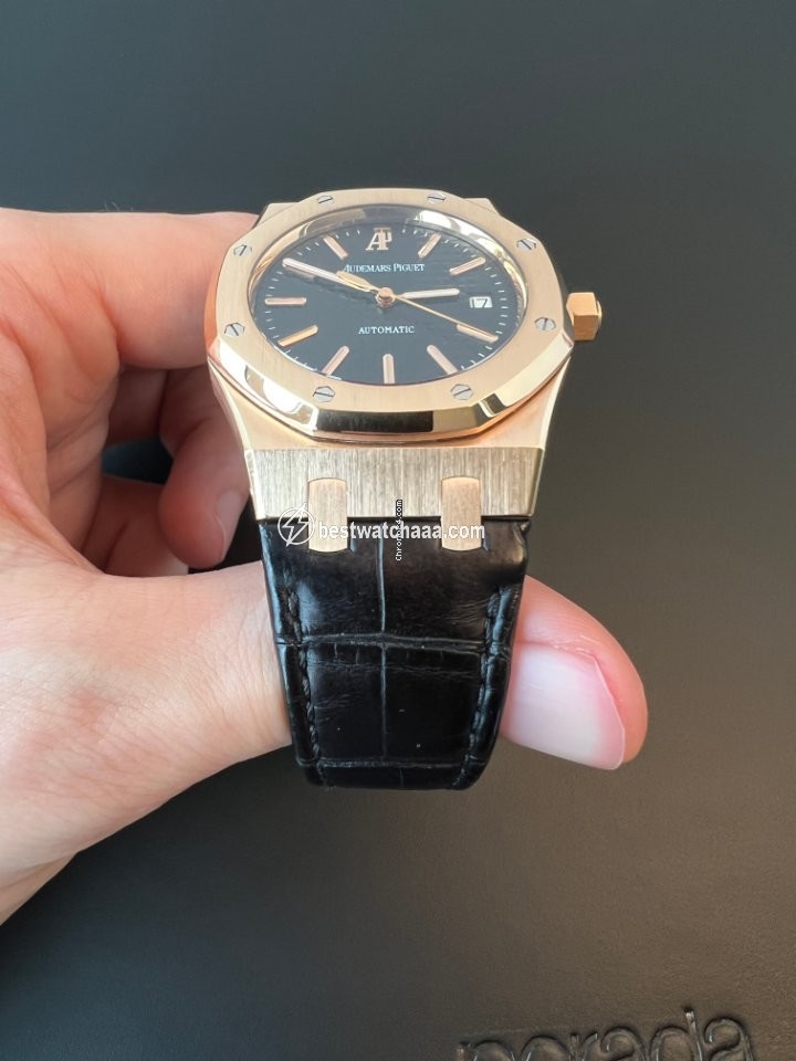 IMG_9086 Audemars Piguet Royal Oak Selfwinding Mens watch Unisex Automatic Rose gold 15300OR.OO.D002CR.01 3