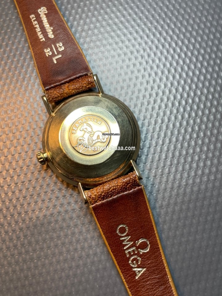 IMG_9086 Omega Seamaster Mens watch Unisex Automatic Yellow gold Vintage 3