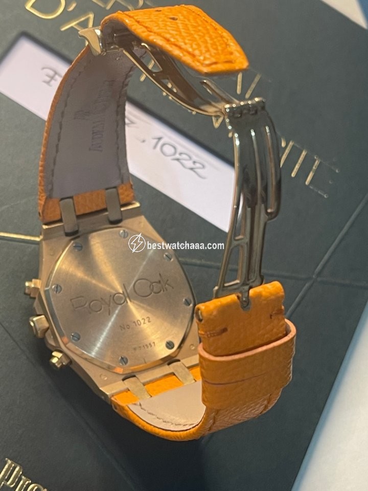 IMG_9086 Audemars Piguet Royal Oak Chronograph Mens watch Unisex Automatic Rose gold F 71557 3