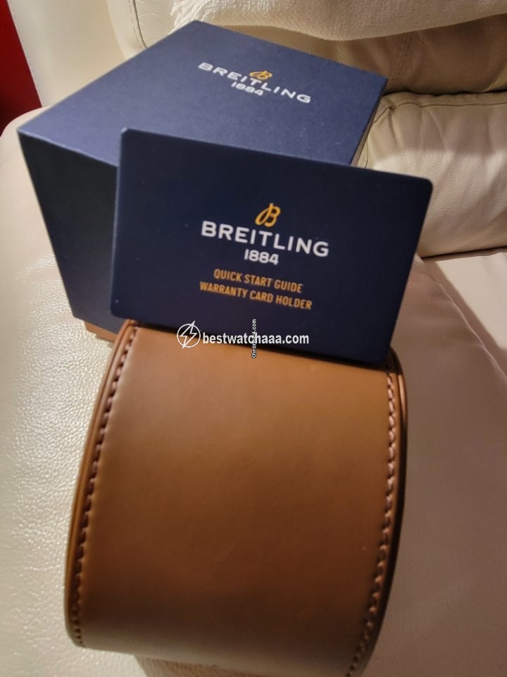IMG_9086 Breitling Aviator 8 Mens watch Unisex Automatic M173154AC1C1X2 3