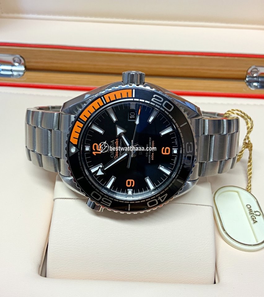 IMG_9086 Omega Seamaster Planet Ocean Mens watch Unisex Automatic Steel 215.30.44.21.01.002 3