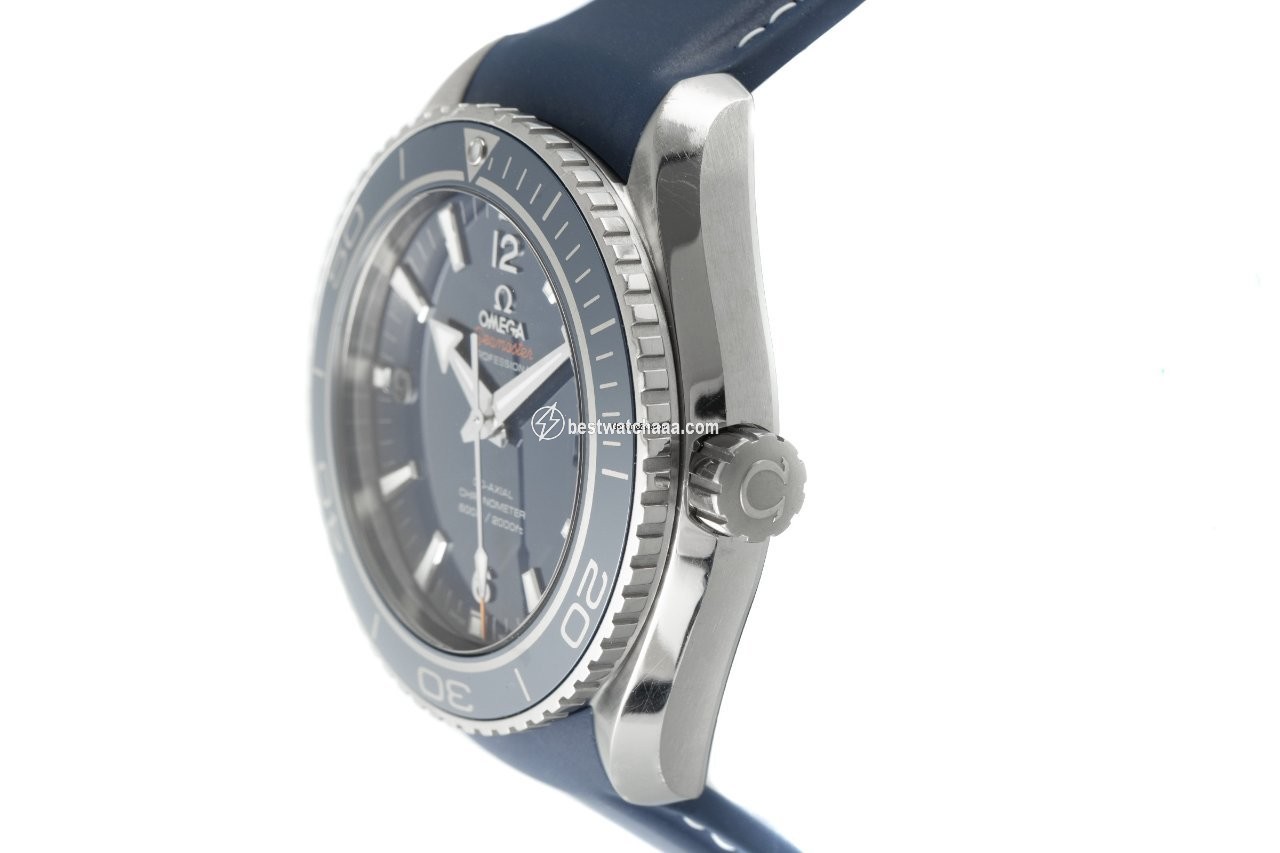 IMG_9086 Omega Seamaster Planet Ocean Mens watch Unisex Automatic Titanium 232.92.46.21.03.001 3