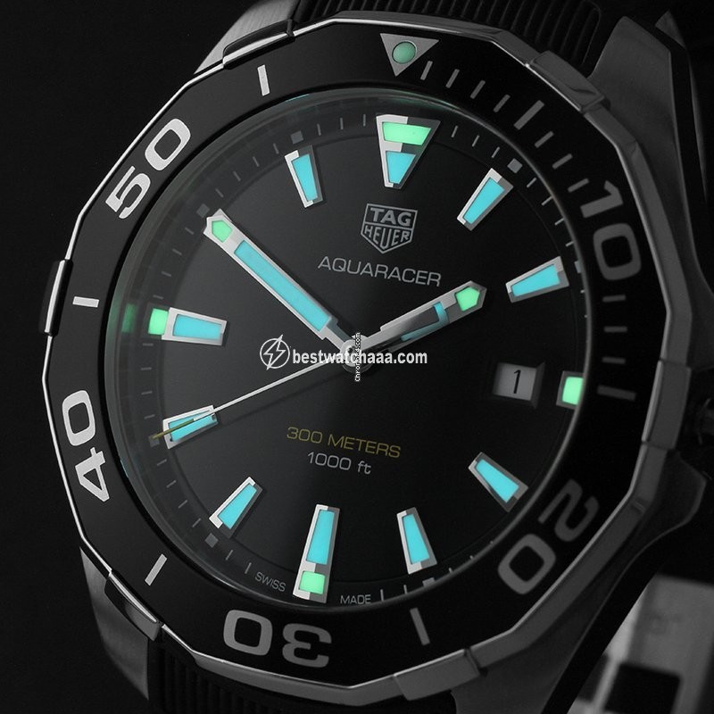 IMG_9086 TAG Heuer Aquaracer Mens watch Unisex Steel WAY101A 3