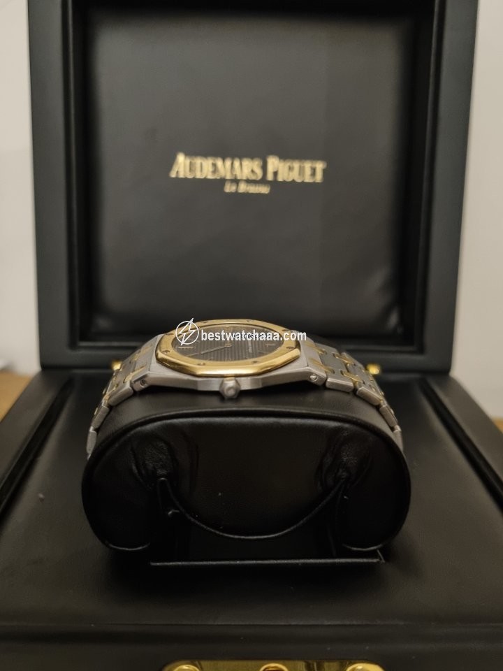 IMG_9086 Audemars Piguet Royal Oak Mens watch Unisex Quartz Gold Steel 56143SA 3