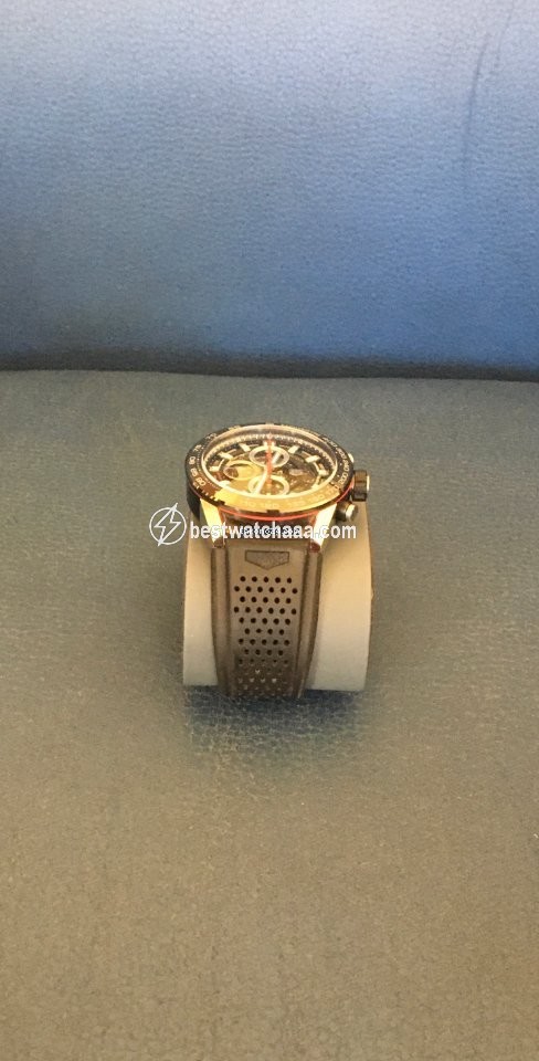 IMG_9086 TAG Heuer Carrera Calibre HEUER 01 Mens watch Unisex Automatic CAR2A1Z-0RTX3670 3