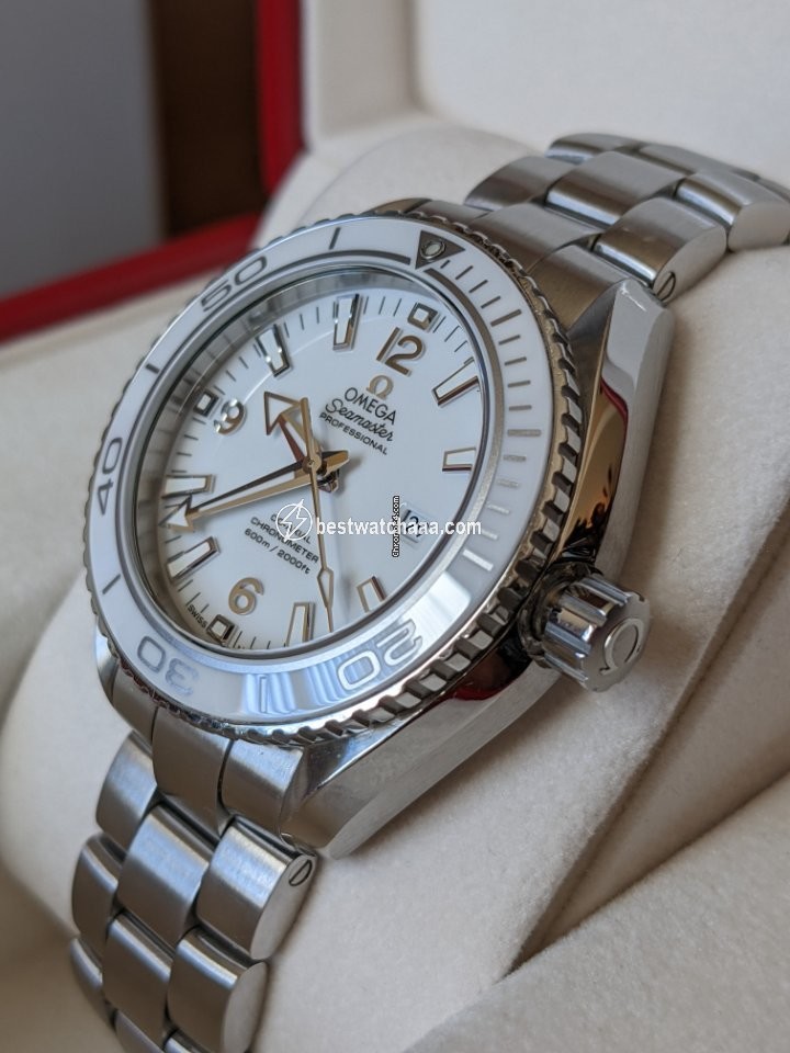 IMG_9086 Omega Seamaster Planet Ocean Mens watch Unisex Automatic Steel 232.30.38.20.04.001 3
