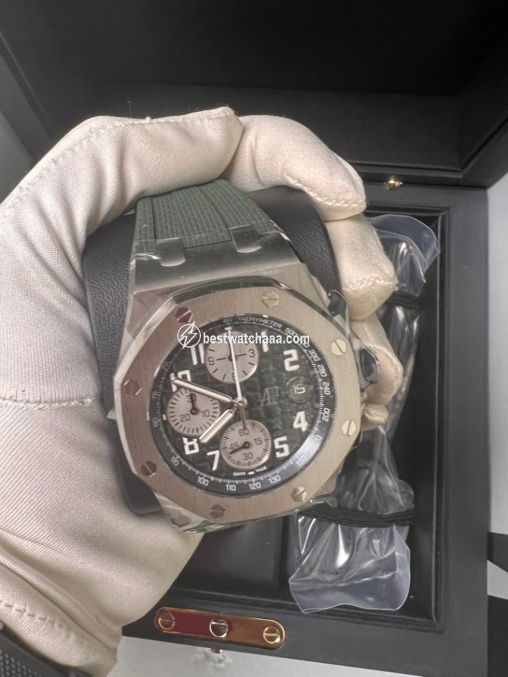 IMG_9086 Audemars Piguet Royal Oak Offshore Chronograph Mens watch Unisex Automatic Titanium 26238TI.OO.A056CA.01 3