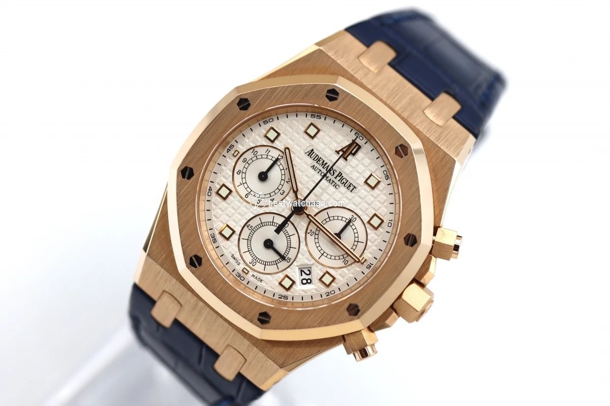 IMG_9086 Audemars Piguet Royal Oak Chronograph Mens watch Unisex Automatic Rose gold 26022OR.OO.D088CR.01 3