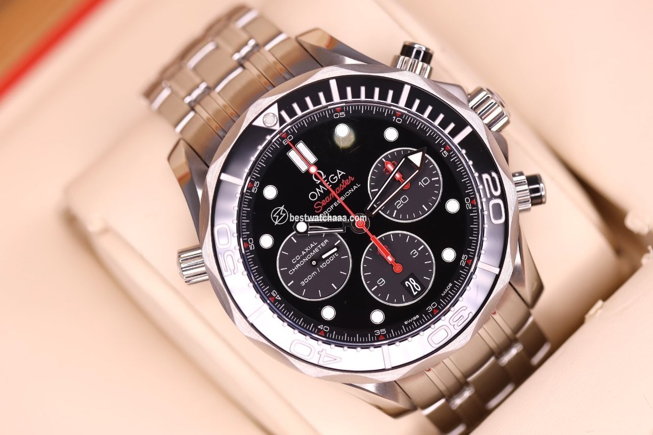 IMG_9086 Omega Seamaster Diver 300 M Mens watch Unisex Automatic Steel 212.30.44.50.01.001 3