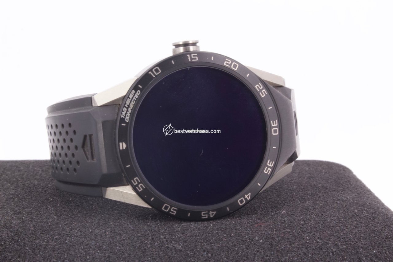 IMG_9086 TAG Heuer Connected Mens watch Unisex Quartz Titanium SAR8A80.FT6070 3