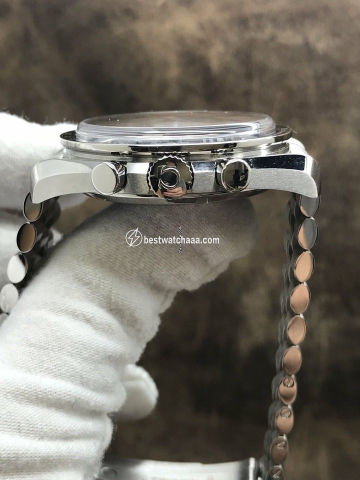IMG_9086 Omega Speedmaster Professional Moonwatch Manual winding Steel 3861 310.30.42.50.01.002 3