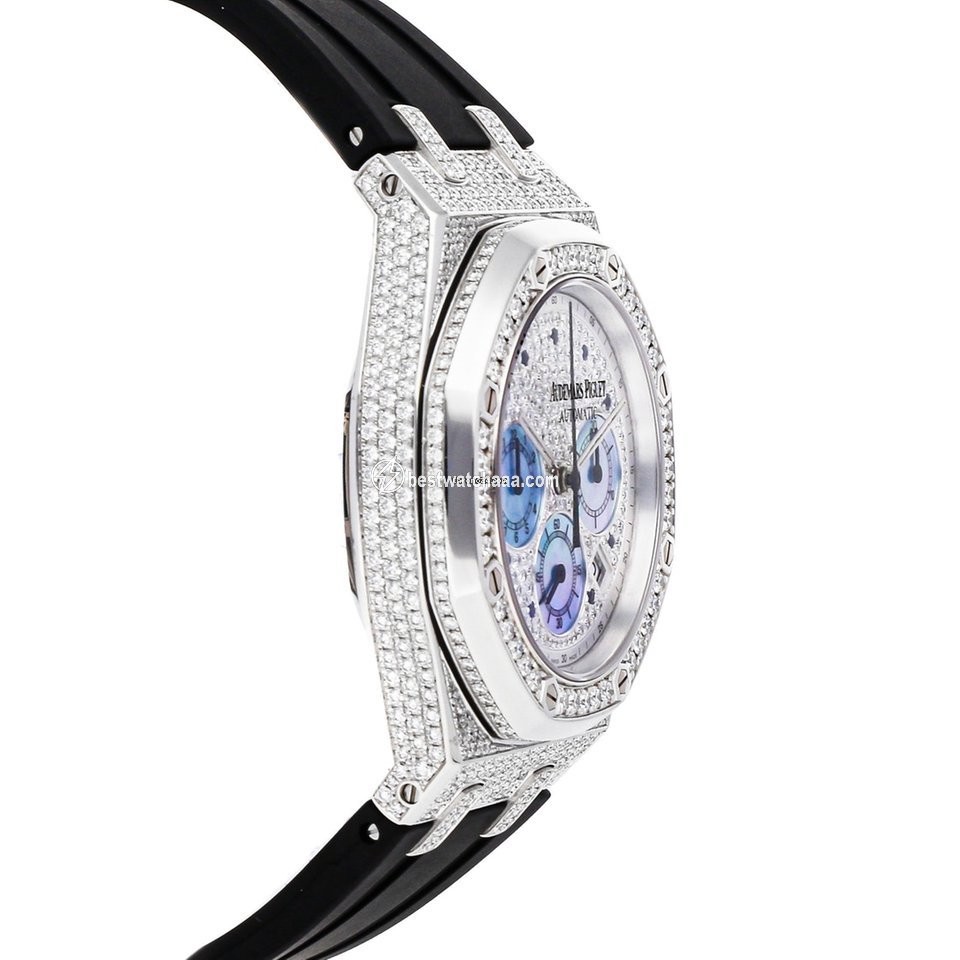 IMG_9086 Audemars Piguet Royal Oak Chronograph Mens watch Unisex Automatic White gold 26068BC.ZZ.D002CR.01 3