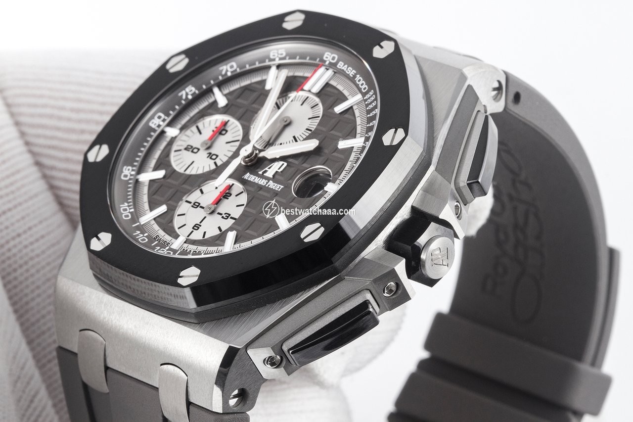 IMG_9086 Audemars Piguet Royal Oak Offshore Chronograph Mens watch Unisex Automatic Titanium 26400IO.OO.A004CA.01 3