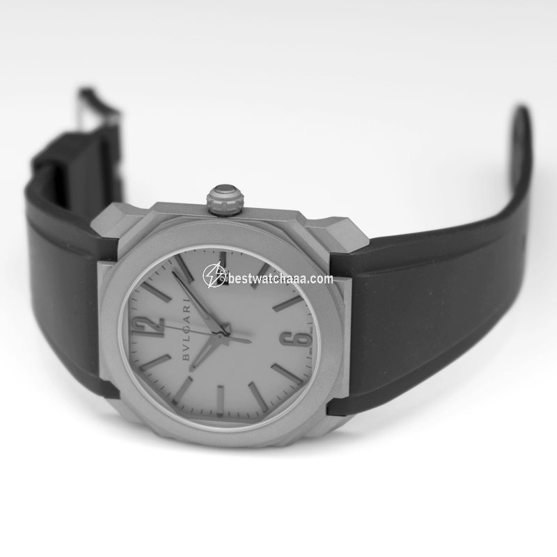 IMG_9086 Bulgari Octo Mens watch Unisex Automatic Titanium 102858 3