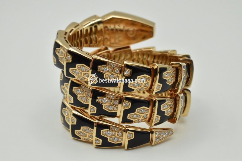 IMG_9081 Bulgari Serpenti Womens watch Quartz Rose gold 101986 Replica 4