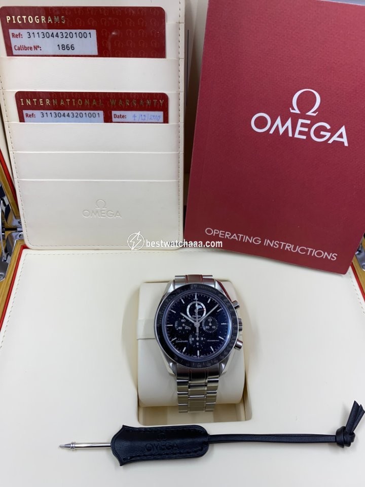 IMG_9081 Omega Speedmaster Professional Moonwatch Moonphase 31130443201001 Replica 4
