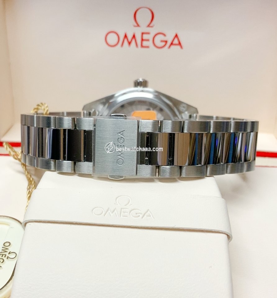 IMG_9081 Omega Seamaster Aqua Terra Womens watch Automatic Steel 220.10.34.20.02.002 Replica 4