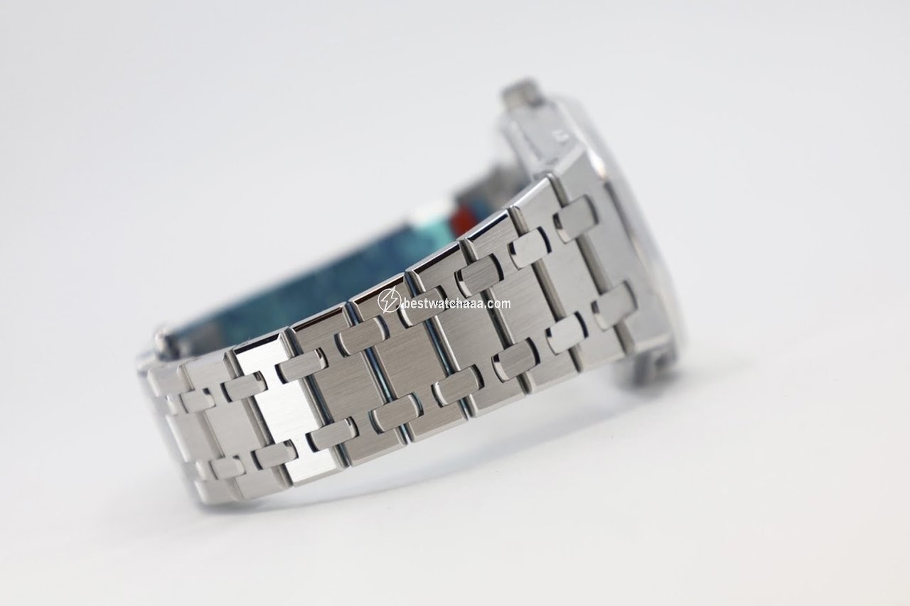 IMG_9081 Audemars Piguet Royal Oak Selfwinding Womens watch Automatic Steel 77350ST.OO.1261ST.01 Replica 4