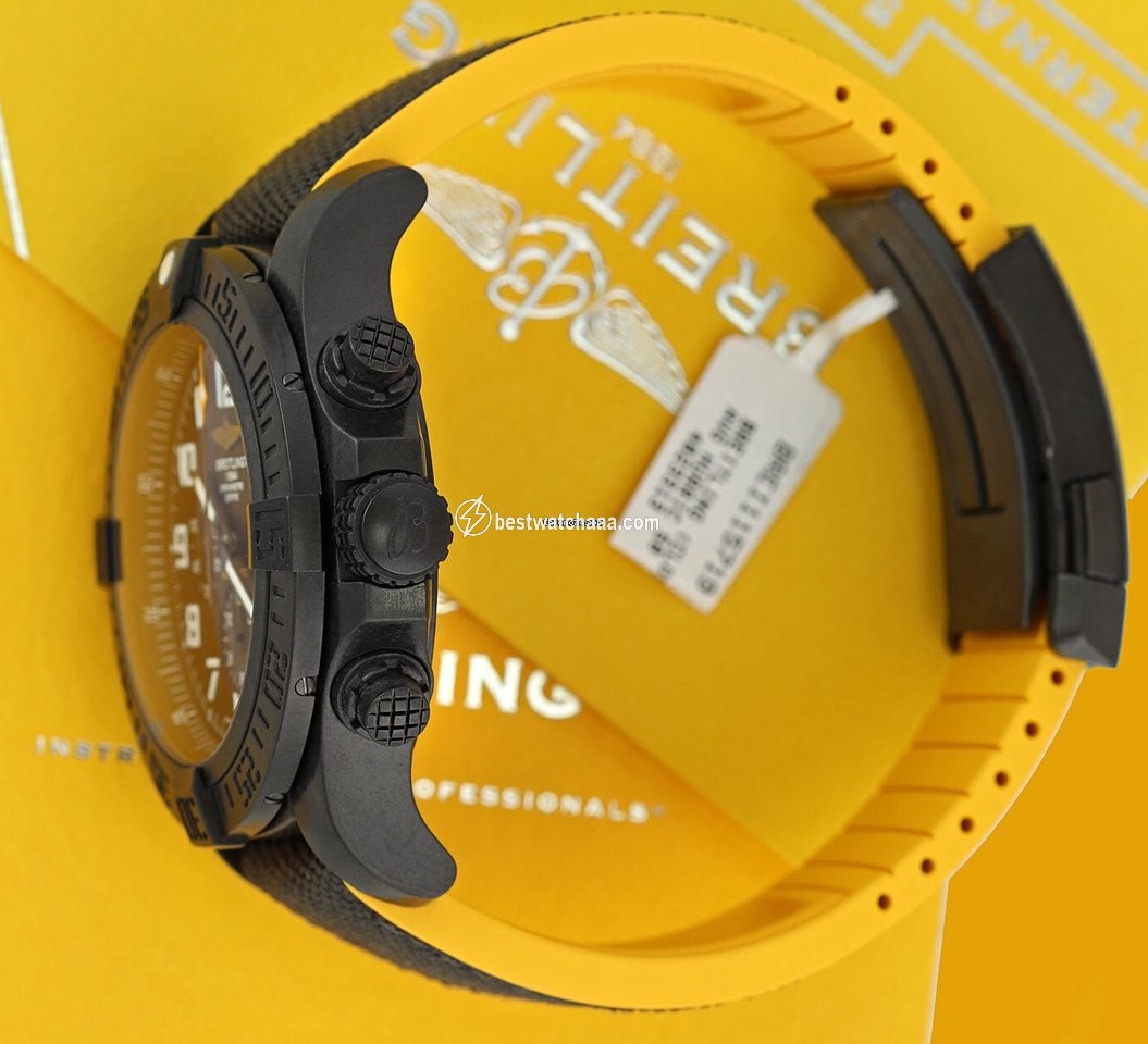 IMG_9081 Breitling Avenger Hurricane Mens watch Unisex Automatic XB0170E4.BF29.257S Replica 4