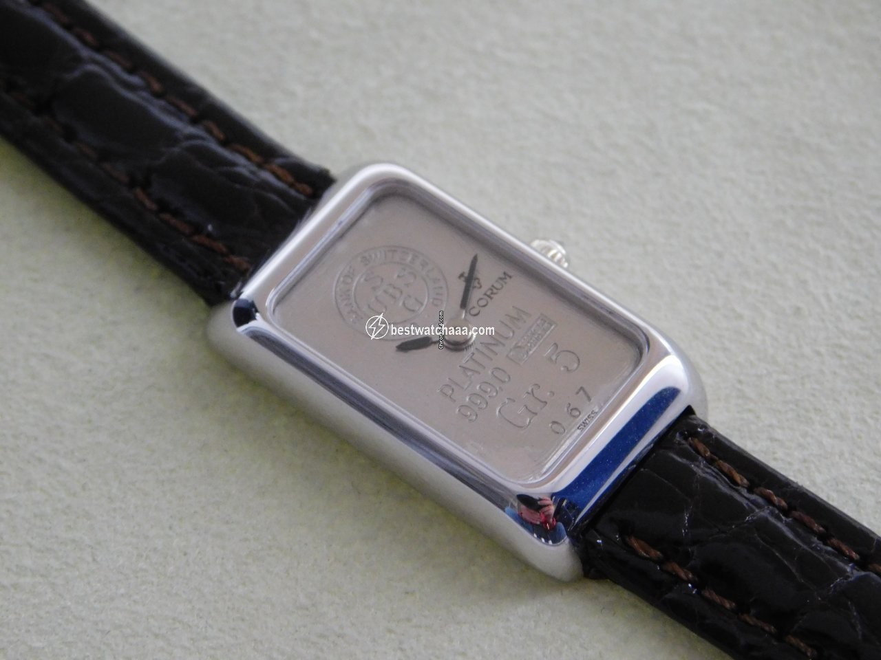 IMG_9081 Corum Womens watch Manual winding Yellow gold 14300 Replica 4