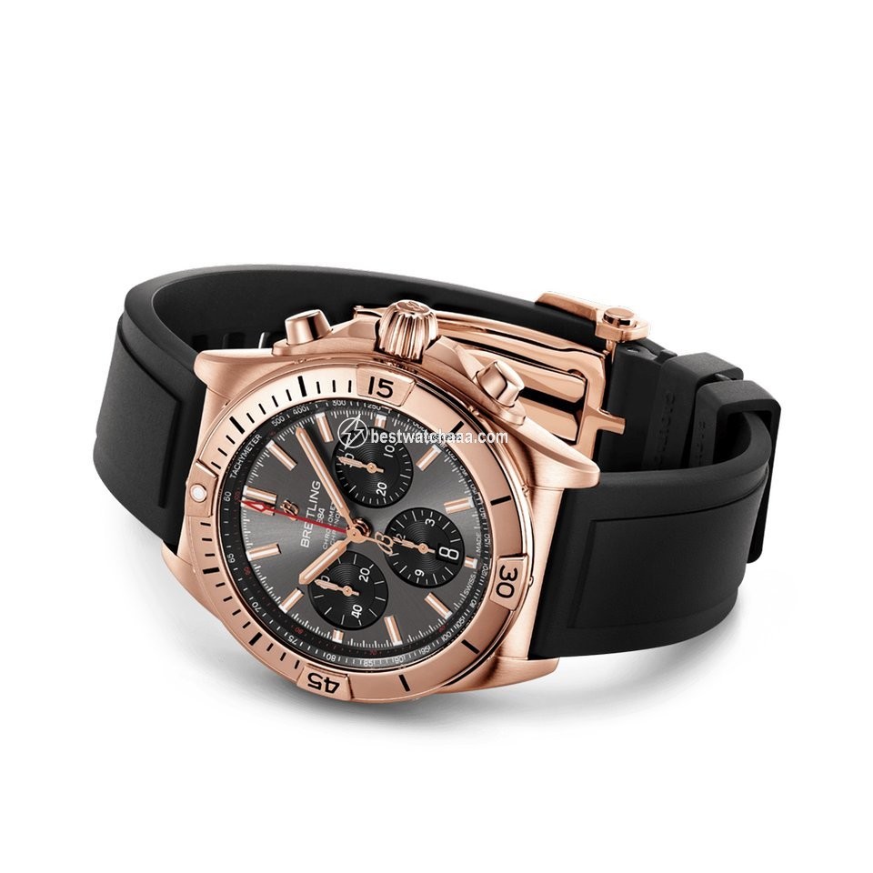 IMG_9081 Breitling Chronomat Mens watch Unisex Automatic Red gold RB0134101B1S1 Replica 4