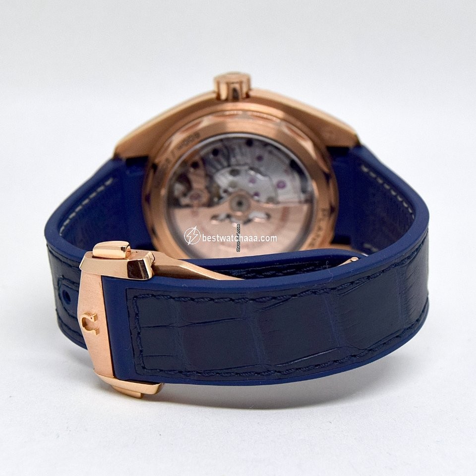 IMG_9081 Omega Seamaster Planet Ocean Mens watch Unisex Automatic Rose gold 215.63.44.21.03.001 Replica 4