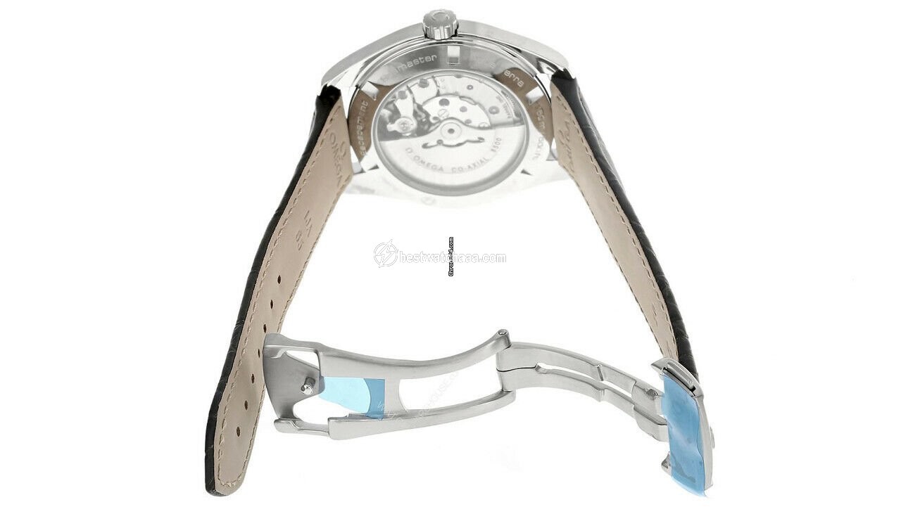 IMG_9081 Omega Seamaster Aqua Terra Automatic Steel 23113422102001 231.13.42.21.02.001 Replica 4