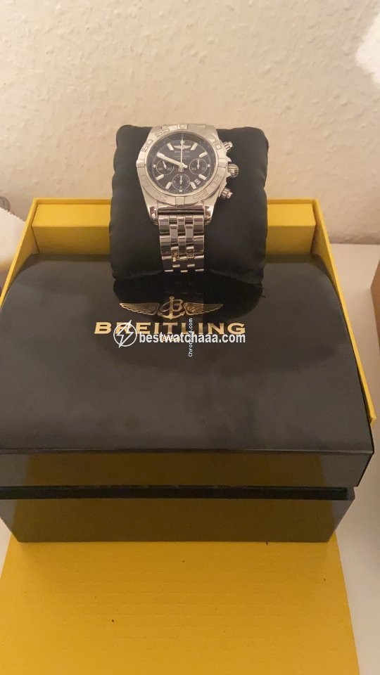 IMG_9081 Breitling Chronomat 44 Mens watch Unisex Automatic Steel AB011012.M524.375A Replica 4