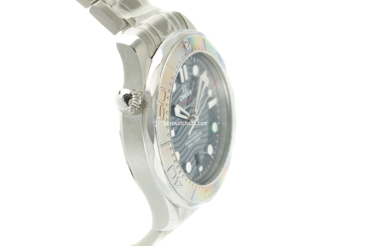 IMG_9081 Omega Seamaster Diver 300 M Mens watch Unisex Automatic Steel 522.30.42.20.03.001 Replica 4
