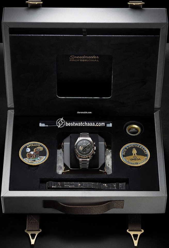 IMG_9081 Omega Speedmaster Professional Moonwatch Manual winding Steel 31020425001001 Replica 4