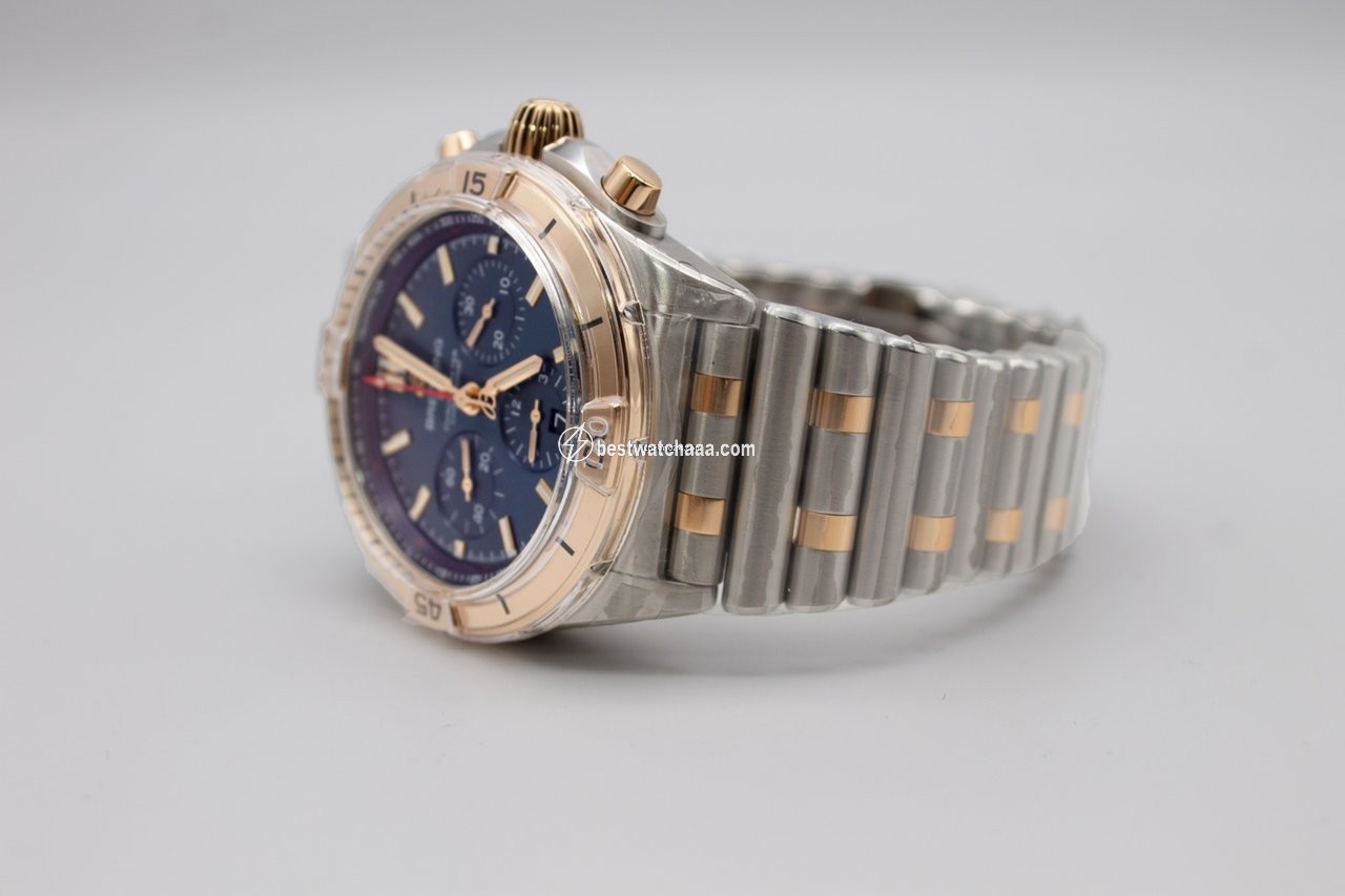 IMG_9081 Breitling Chronomat Mens watch Unisex Automatic Gold Steel UB0134101C1U1 Replica 4