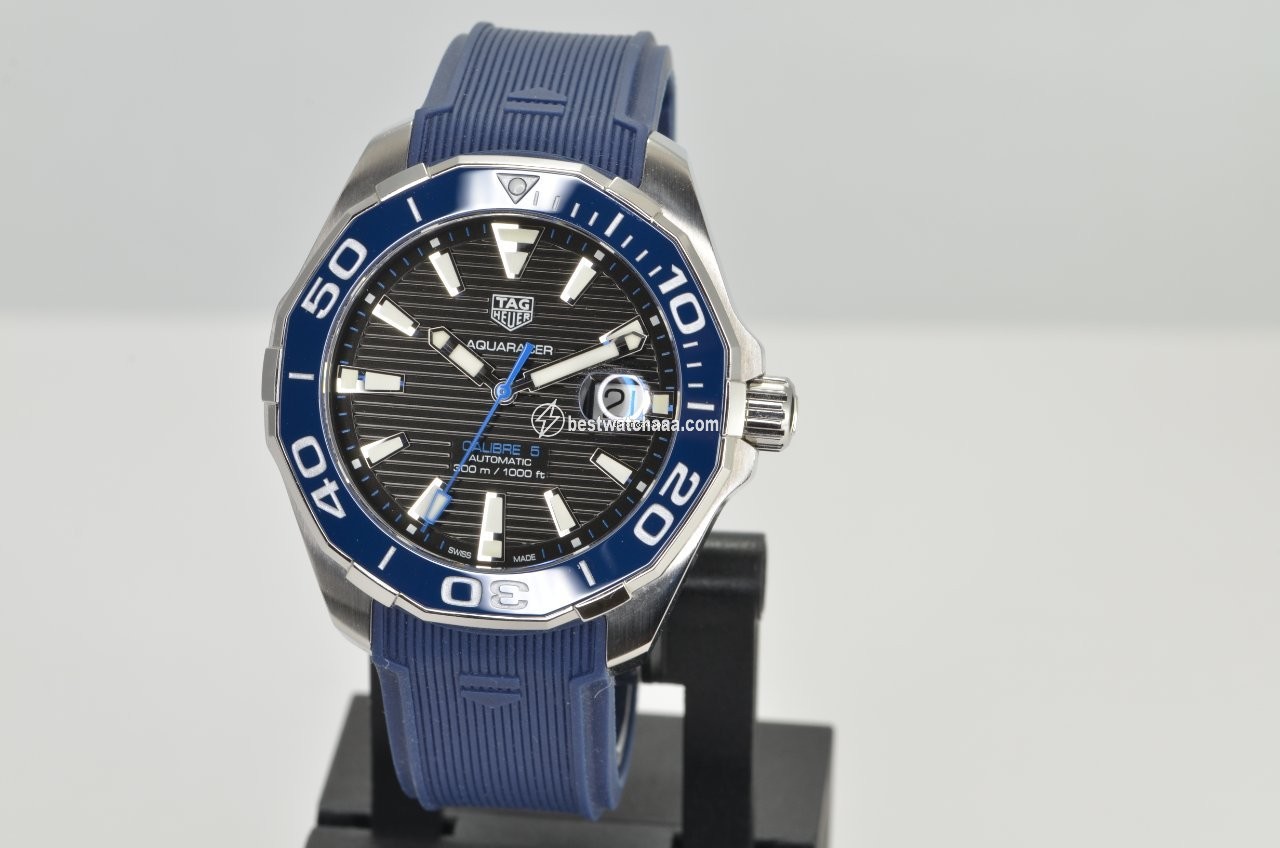 IMG_9081 TAG Heuer Aquaracer 300M Mens watch Unisex Automatic Steel WAY201C.FC6395 Replica 4