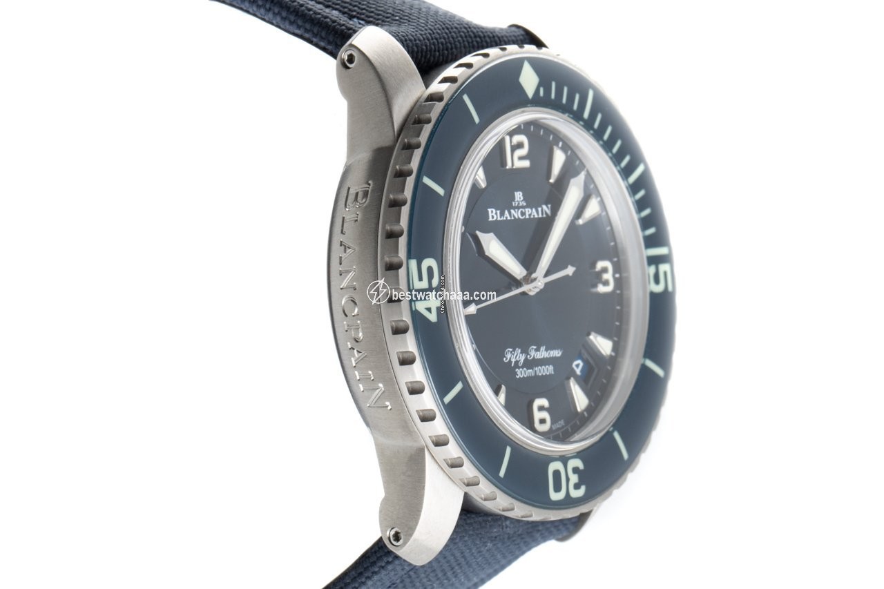 IMG_9081 Blancpain Fifty Fathoms Mens watch Unisex Automatic Titanium 5015 12B40 052A Replica 4