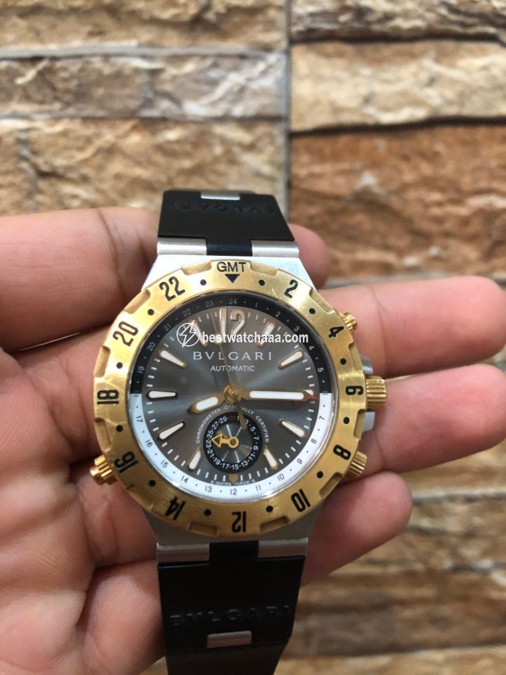 IMG_9081 Bulgari Diagono Mens watch Unisex Automatic Yellow gold GMT 40 G Replica 4