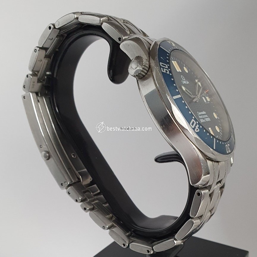 IMG_9081 Omega Seamaster Diver 300 M Mens watch Unisex Quartz Steel 25418000 Replica 4