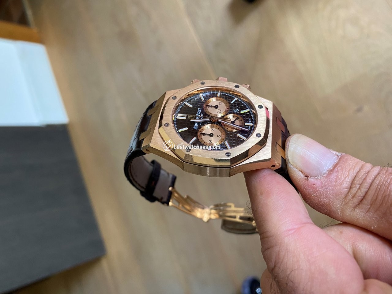 IMG_9081 Audemars Piguet Royal Oak Chronograph Mens watch Unisex Automatic Rose gold 263310R.00D821CR.01 Replica 4