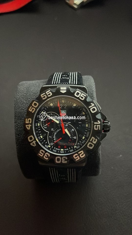 IMG_9081 TAG Heuer Formula 1 Quartz Mens watch Unisex Quartz Steel cah1012.rbx8318 Replica 4
