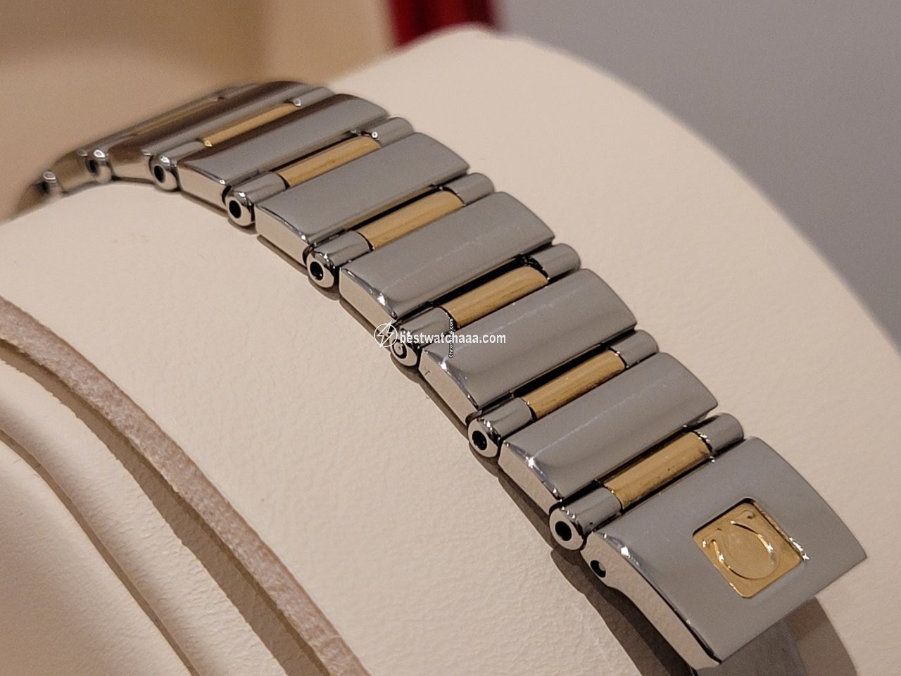 IMG_9081 Omega Constellation Womens watch Quartz Gold Steel 1365.71.00 Replica 4
