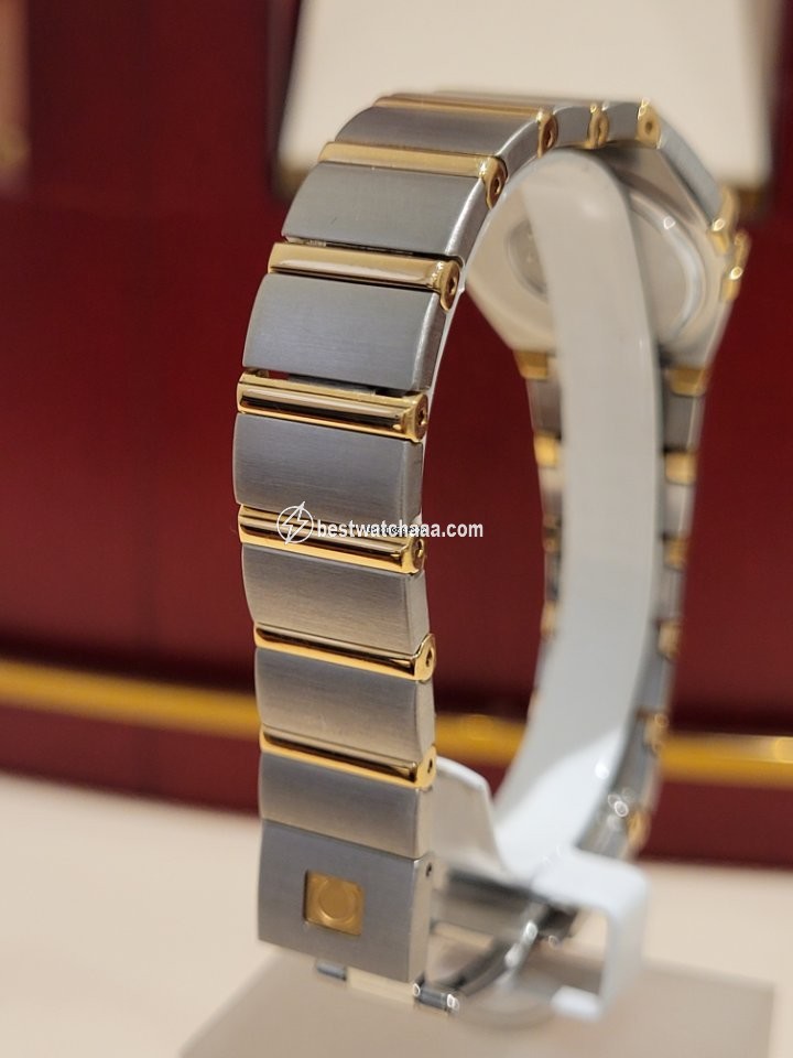 IMG_9081 Omega Constellation Womens watch Quartz Steel 13897500 Replica 4