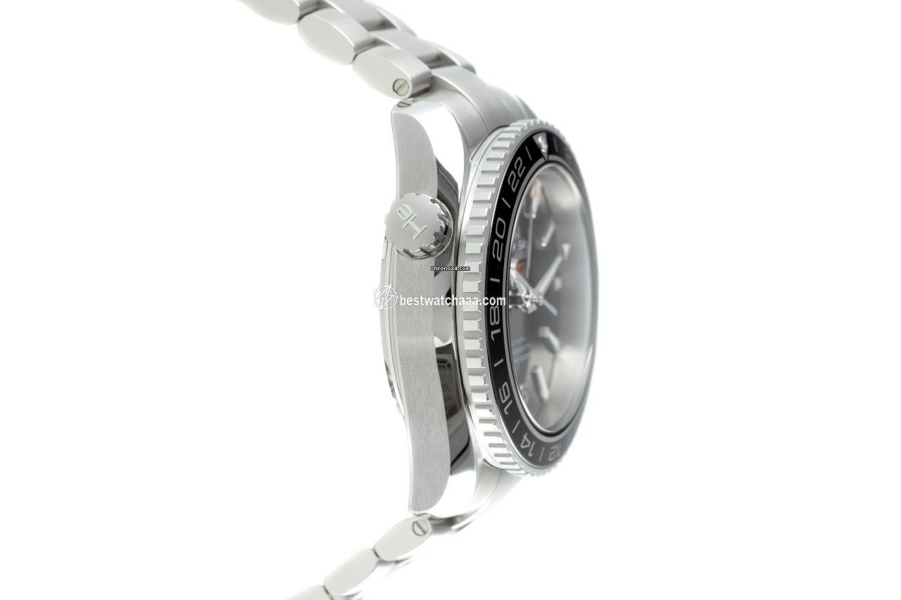 IMG_9081 Omega Seamaster Planet Ocean Mens watch Unisex Automatic Steel 232.30.44.22.01.001 Replica 4