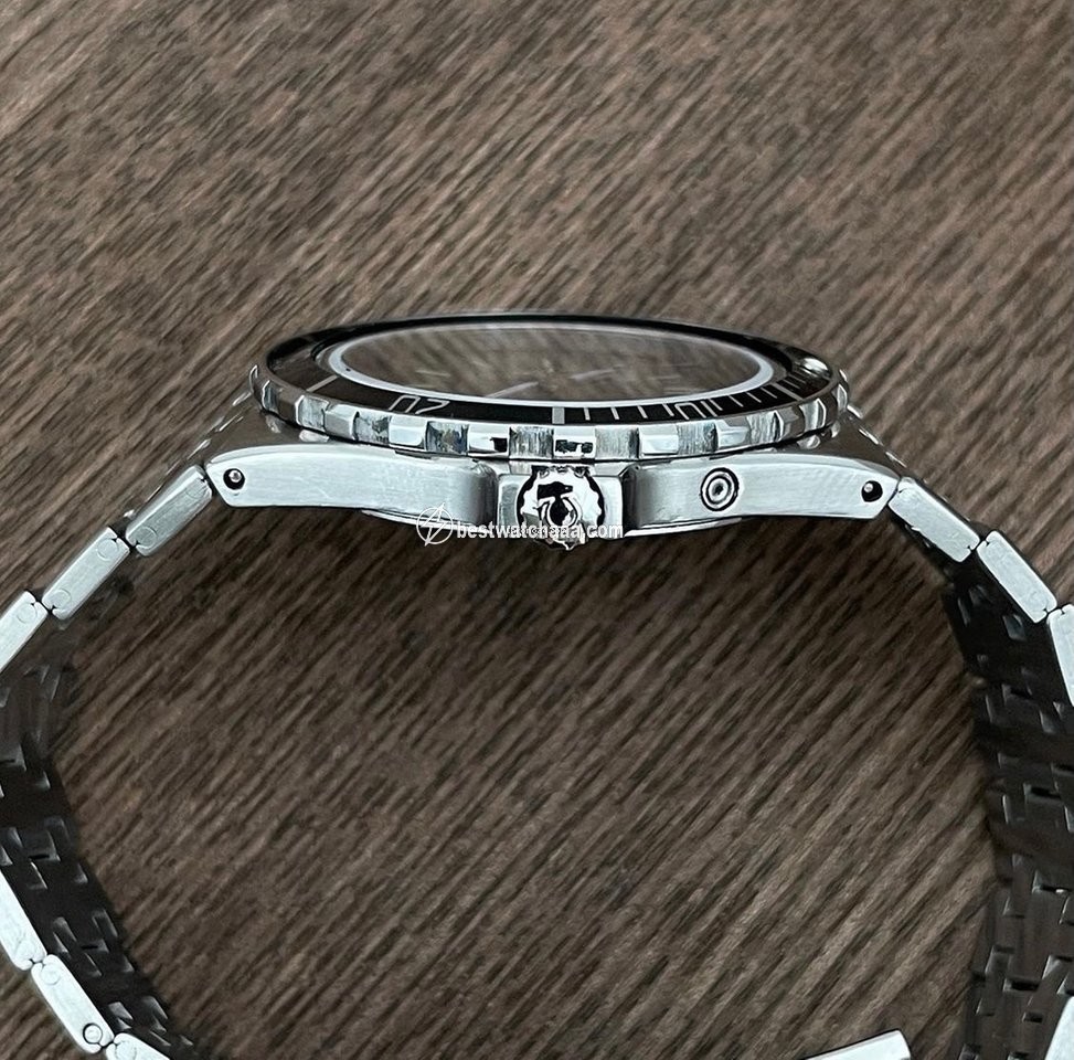 IMG_9081 Omega Seamaster PloProf Mens watch Unisex Quartz 196.0185 Replica 4