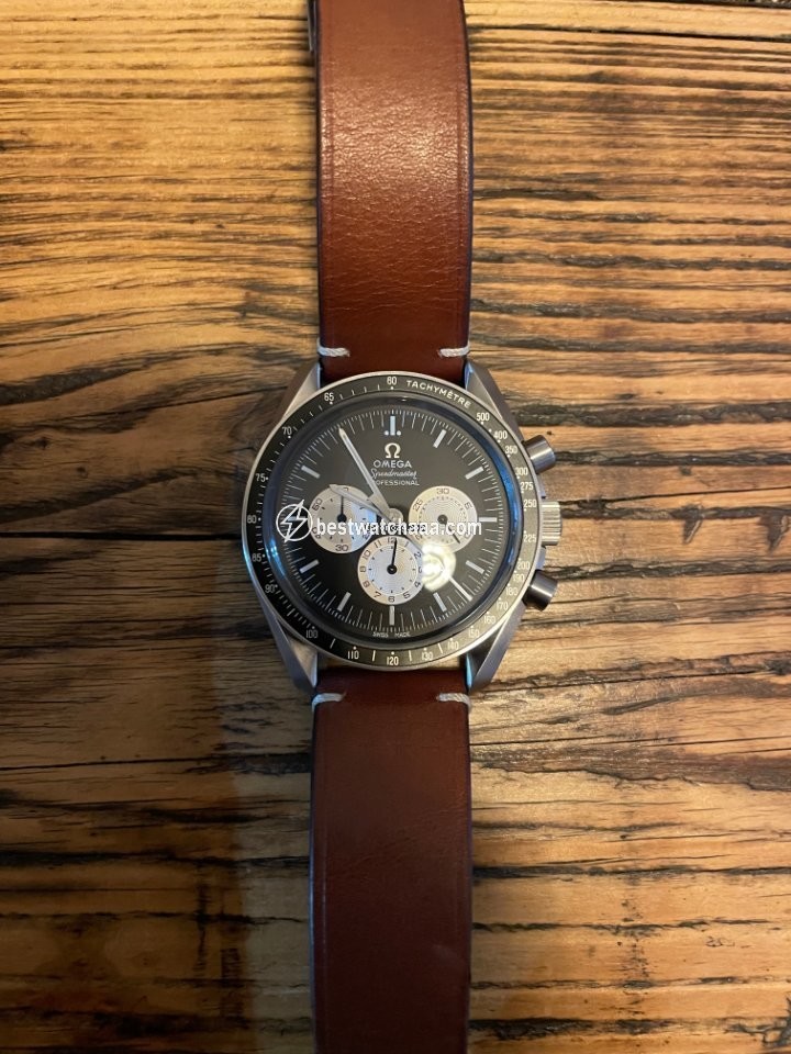 IMG_9081 Omega Speedmaster Professional Moonwatch Mens watch Unisex Manual winding 31132423001001 Replica 4