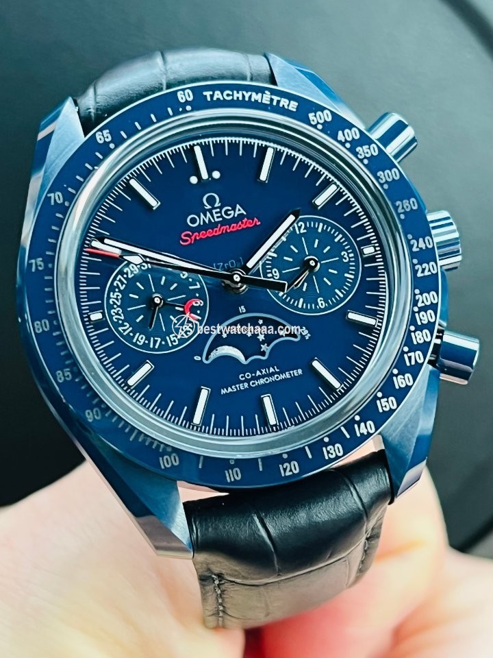 IMG_9081 Omega Speedmaster Professional Moonwatch Moonphase Mens watch Unisex Automatic Ceramic 304.93.44.52.03.001 Replica 4